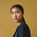 Nina B.